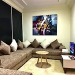 Sab 10 - Superb View Of The Hassan 2 Mosque. Comfortable Apartment In A Great Location.